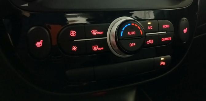 Kia Soul II Рестайлинг с пробегом 2018 года, цена 1 549 000 рублей, 82589 км, хэтчбек, Автокод Объявления