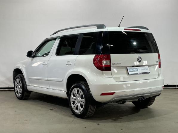 Skoda Yeti I Рестайлинг с пробегом 2014 года, цена 1 100 000 рублей, 125000 км, внедорожник, Автокод Объявления