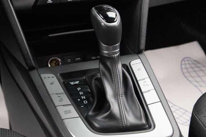 Hyundai Elantra VI (AD) с пробегом 2018 года, цена 1 449 000 рублей, 143086 км, седан, Автокод Объявления