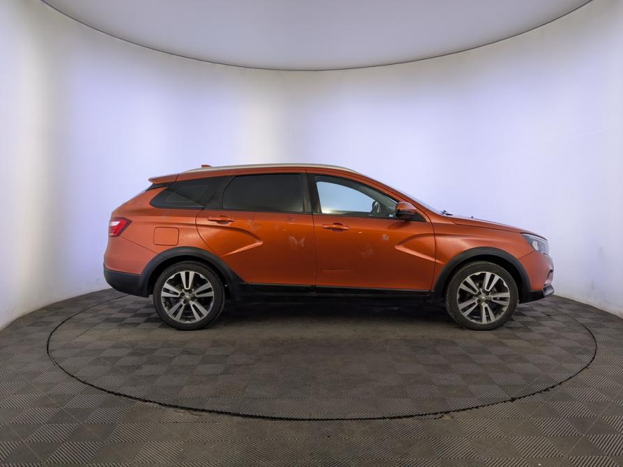 Lada (ВАЗ) Vesta I Москва  - изображение 4