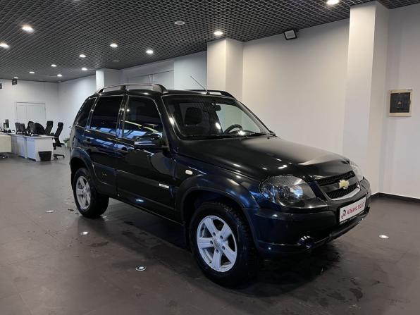 Chevrolet Niva I Рестайлинг с пробегом 2016 года, цена 645 000 рублей, 179174 км, внедорожник, Автокод Объявления