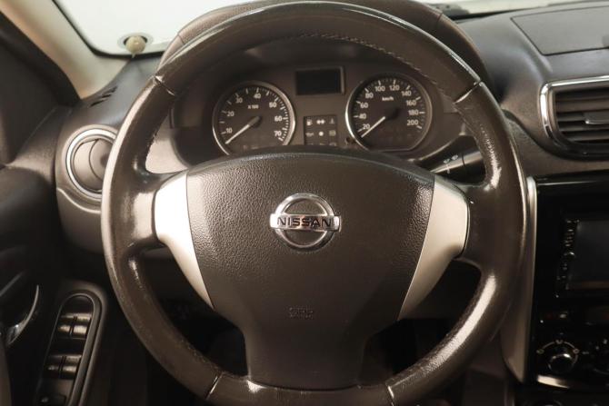 Nissan Terrano III (D10) с пробегом 2015 года, цена 999 000 рублей, 200155 км, внедорожник, Автокод Объявления