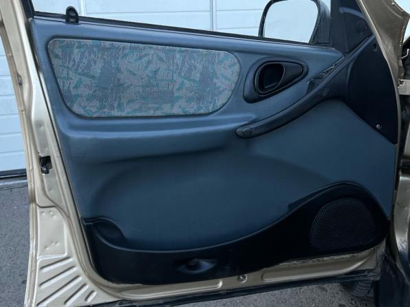 Chevrolet Niva I с пробегом 2004 года, цена 380 000 рублей, 207594 км, внедорожник, Автокод Объявления