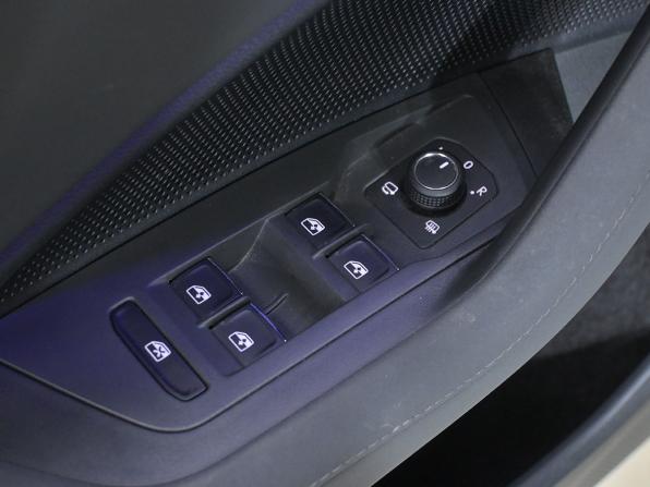 Volkswagen Tiguan III (China Market) с пробегом 2026 года, цена 4 720 000 рублей, 5000 км, внедорожник, Автокод Объявления