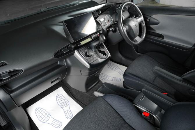 Toyota Wish II с пробегом 2010 года, цена 1 259 000 рублей, 161254 км, минивэн, Автокод Объявления