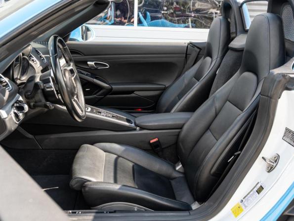 Porsche Boxster IV 718 (982) с пробегом 2016 года, цена 6 450 000 рублей, 52697 км, родстер, Автокод Объявления