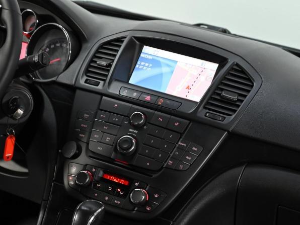 Opel Insignia I с пробегом 2012 года, цена 849 000 рублей, 130128 км, универсал, Автокод Объявления