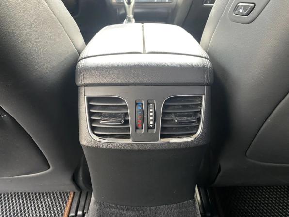Hyundai Genesis II с пробегом 2014 года, цена 1 629 000 рублей, 233044 км, седан, Автокод Объявления
