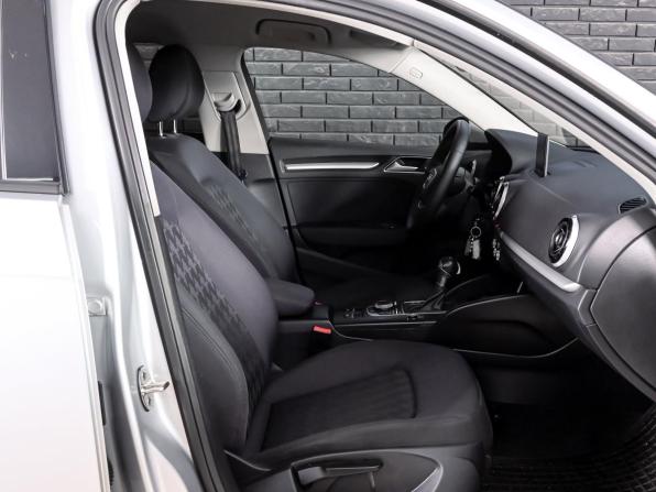 Audi A3 III (8V) с пробегом 2013 года, цена 1 300 000 рублей, 105505 км, хэтчбек, Автокод Объявления