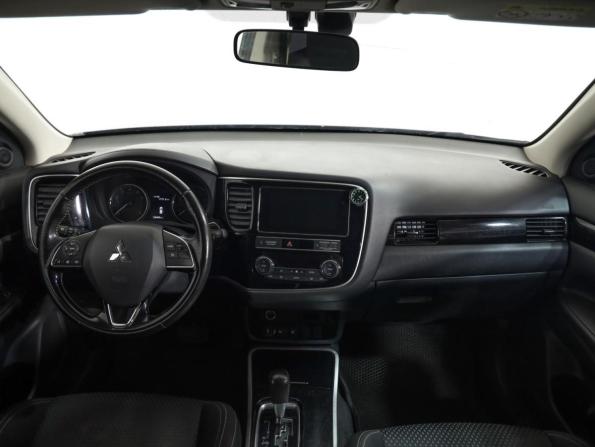 Mitsubishi Outlander III Рестайлинг 3 с пробегом 2019 года, цена 1 899 000 рублей, 138347 км, внедорожник, Автокод Объявления