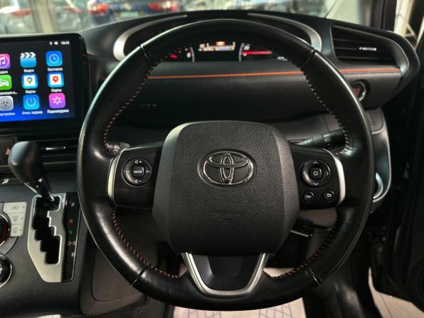 Toyota Sienta II с пробегом 2018 года, цена 1 560 000 рублей, 59744 км, минивэн, Автокод Объявления