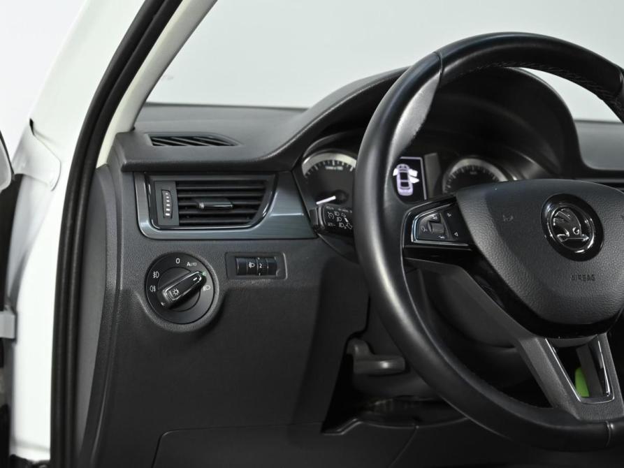 Skoda Rapid I Рестайлинг Москва  - изображение 8