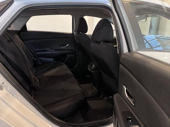 Hyundai Elantra VII (CN7) с пробегом 2022 года, цена 2 020 000 рублей, 107355 км, седан, Автокод Объявления