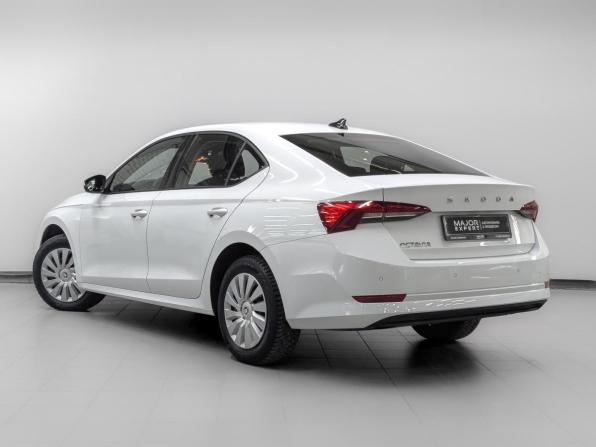 Skoda Octavia IV (A8) с пробегом 2021 года, цена 2 440 000 рублей, 52826 км, лифтбек, Автокод Объявления