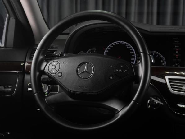 Mercedes-Benz S-Класс V (W221) Рестайлинг с пробегом 2010 года, цена 1 549 000 рублей, 220454 км, седан, Автокод Объявления