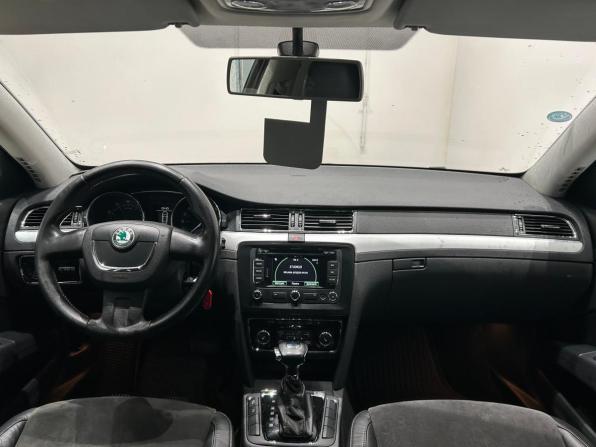 Skoda Superb II с пробегом 2012 года, цена 829 000 рублей, 189443 км, лифтбек, Автокод Объявления