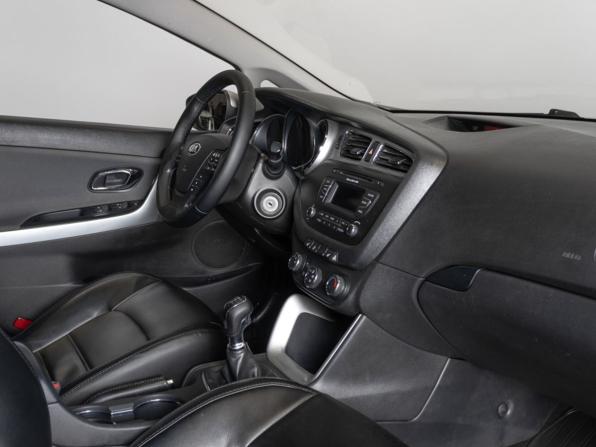 Kia Ceed II с пробегом 2015 года, цена 1 126 300 рублей, 174000 км, хэтчбек, Автокод Объявления