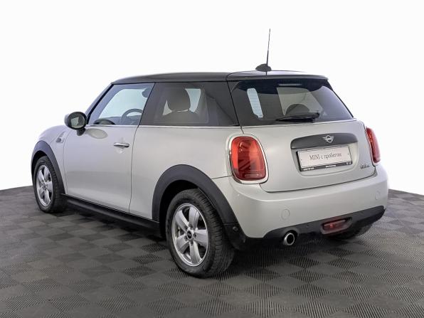 Mini Hatch III (F55/F56) Рестайлинг с пробегом 2020 года, цена 1 920 000 рублей, 94500 км, хэтчбек, Автокод Объявления