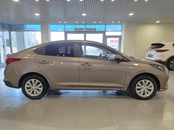 Hyundai Solaris II Рестайлинг с пробегом 2020 года, цена 1 297 000 рублей, 81900 км, седан, Автокод Объявления