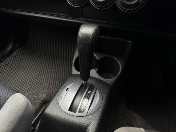 Honda Fit I с пробегом 2004 года, цена 350 000 рублей, 291899 км, хэтчбек, Автокод Объявления