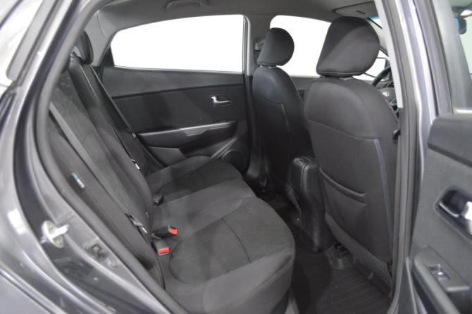 Kia Rio III Рестайлинг с пробегом 2016 года, цена 1 075 000 рублей, 124000 км, седан, Автокод Объявления