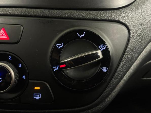 Hyundai Solaris II с пробегом 2019 года, цена 1 170 000 рублей, 114809 км, седан, Автокод Объявления