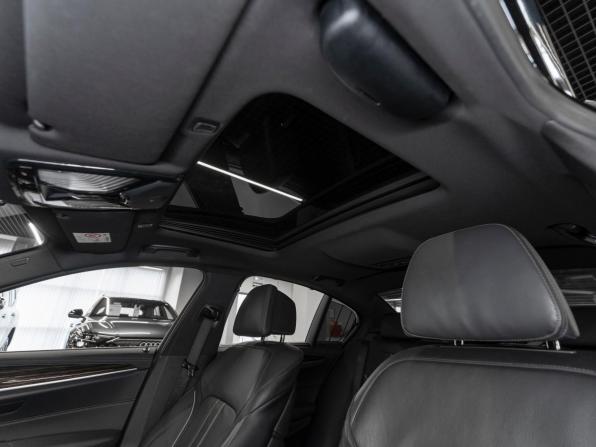 BMW 5 серии VII (G30/G31/G38) Рестайлинг с пробегом 2021 года, цена 4 550 000 рублей, 58630 км, седан, Автокод Объявления