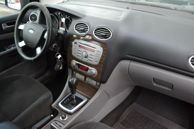 Ford Focus II Рестайлинг с пробегом 2008 года, цена 450 000 рублей, 182533 км, хэтчбек, Автокод Объявления