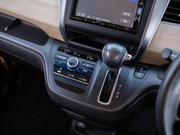 Honda Freed II с пробегом 2017 года, цена 1 549 000 рублей, 77342 км, компактвэн, Автокод Объявления