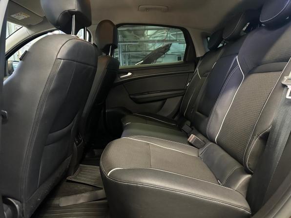 Renault Arkana I с пробегом 2019 года, цена 1 607 000 рублей, 46512 км, внедорожник, Автокод Объявления