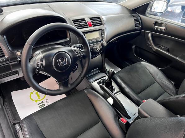Honda Accord VII Рестайлинг с пробегом 2007 года, цена 1 345 000 рублей, 204383 км, седан, Автокод Объявления