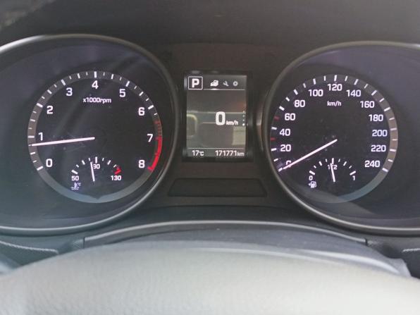 Hyundai Santa Fe III Рестайлинг с пробегом 2016 года, цена 1 829 000 рублей, 171770 км, внедорожник, Автокод Объявления