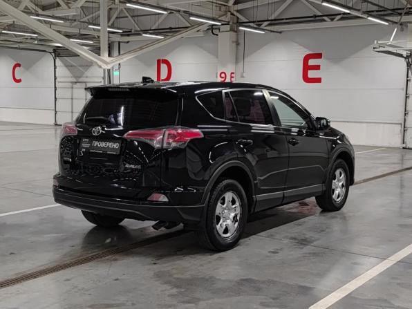 Toyota RAV4 IV (XA40) Рестайлинг с пробегом 2016 года, цена 1 799 000 рублей, 244692 км, внедорожник, Автокод Объявления