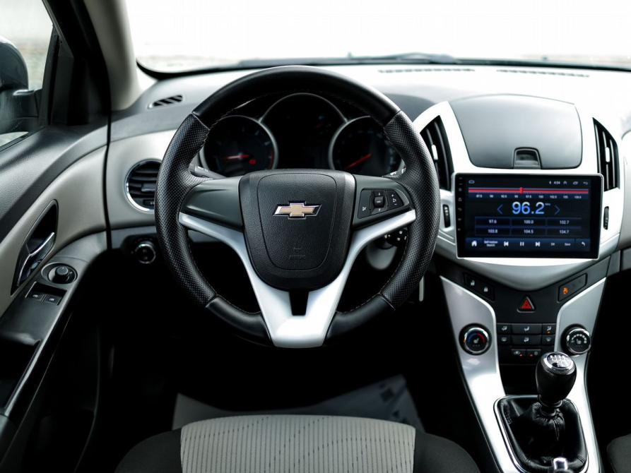 Chevrolet Cruze I Рестайлинг Ижевск  - изображение 14
