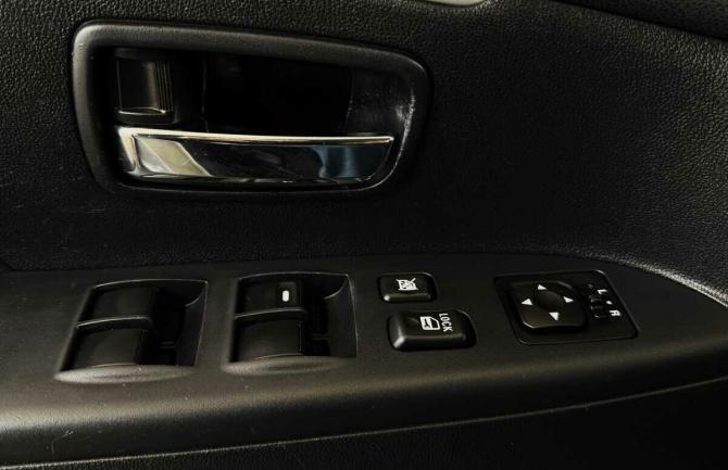 Mitsubishi ASX I с пробегом 2011 года, цена 950 000 рублей, 187082 км, внедорожник, Автокод Объявления