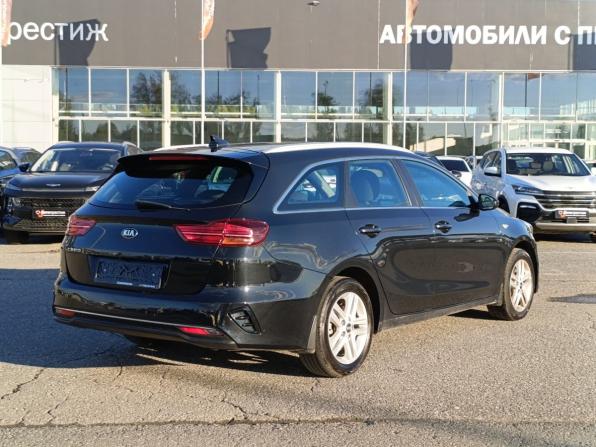 Kia Ceed III с пробегом 2019 года, цена 1 349 000 рублей, 185475 км, универсал, Автокод Объявления