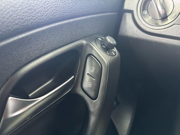 Volkswagen Polo V с пробегом 2014 года, цена 919 000 рублей, 165000 км, седан, Автокод Объявления