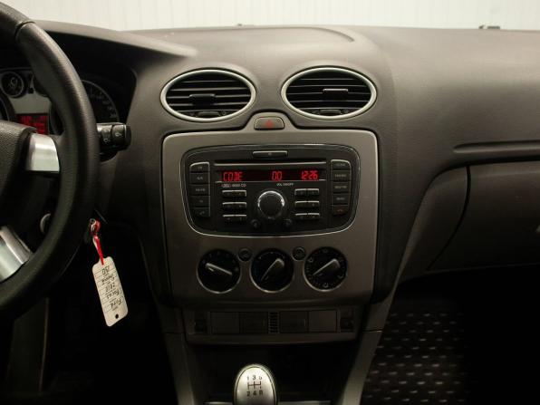 Ford Focus II Рестайлинг с пробегом 2010 года, цена 515 000 рублей, 215365 км, универсал, Автокод Объявления