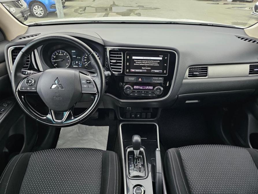 Mitsubishi Outlander III Рестайлинг 2 Тюмень  - изображение 14