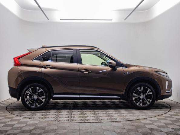 Mitsubishi Eclipse Cross I с пробегом 2018 года, цена 2 095 000 рублей, 82681 км, внедорожник, Автокод Объявления