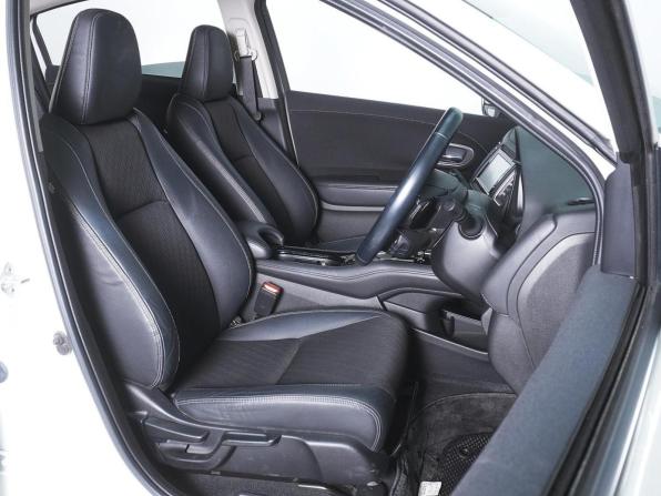 Honda Vezel I Рестайлинг с пробегом 2018 года, цена 1 850 000 рублей, 55076 км, внедорожник, Автокод Объявления