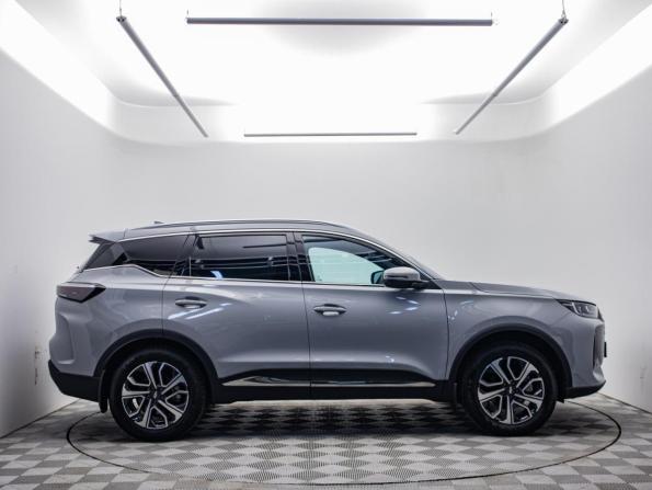 Chery Tiggo 7L I с пробегом 2024 года, цена 2 170 000 рублей, 9894 км, внедорожник, Автокод Объявления