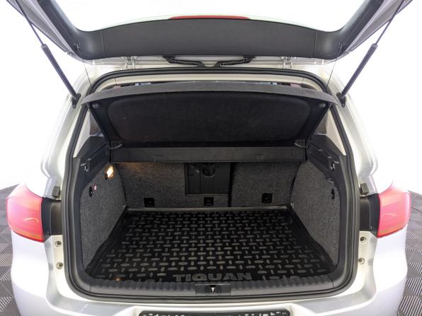 Volkswagen Tiguan I Рестайлинг с пробегом 2012 года, цена 1 390 000 рублей, 141671 км, внедорожник, Автокод Объявления