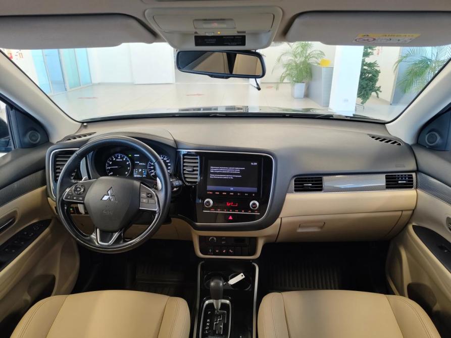 Mitsubishi Outlander III Рестайлинг 3 Санкт-Петербург  - изображение 10