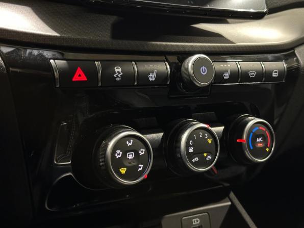 Lada (ВАЗ) Vesta I Рестайлинг (NG) с пробегом 2025 года, цена 1 700 000 рублей, 1606 км, седан, Автокод Объявления