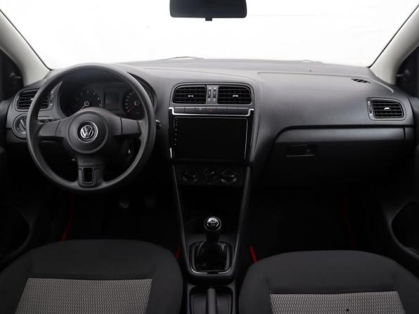 Volkswagen Polo V с пробегом 2013 года, цена 675 000 рублей, 165895 км, седан, Автокод Объявления