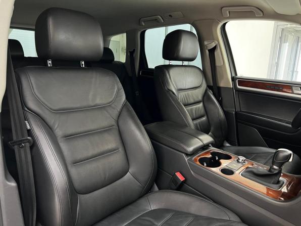Volkswagen Touareg II с пробегом 2012 года, цена 1 899 000 рублей, 213578 км, внедорожник, Автокод Объявления