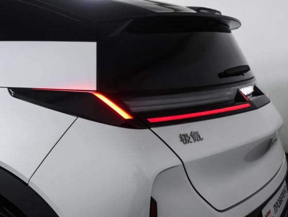Zeekr X I с пробегом 2023 года, цена 3 990 000 рублей, 34000 км, внедорожник, Автокод Объявления