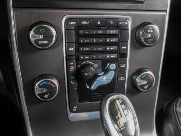 Volvo S60 II с пробегом 2012 года, цена 939 000 рублей, 177702 км, седан, Автокод Объявления