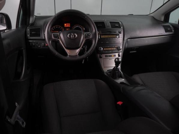 Toyota Avensis III с пробегом 2010 года, цена 1 299 000 рублей, 164274 км, седан, Автокод Объявления